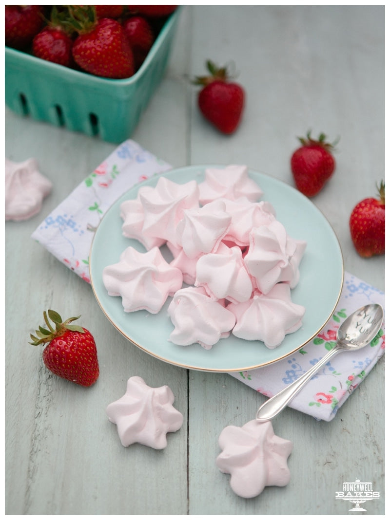 Sweet Meringue Kisses