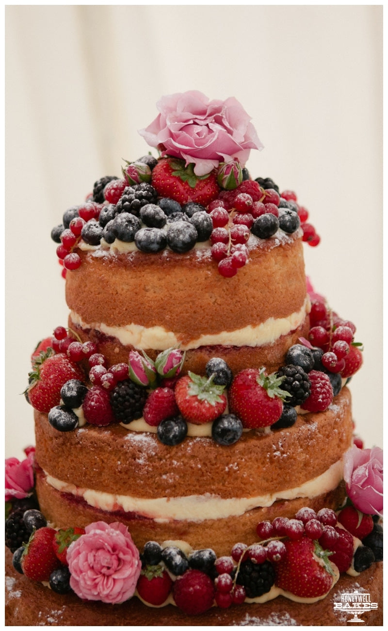 A Rustic Wedding Cake