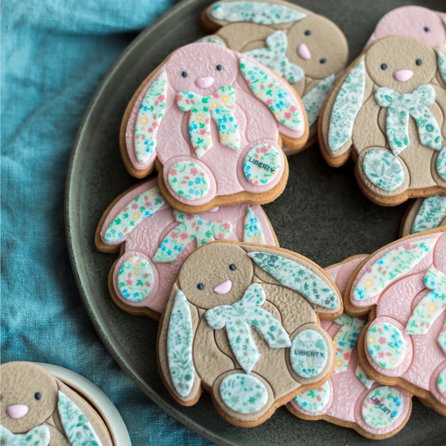 Honeywell Bakes branded biscuits for Jellycat x Liberty London Product Launch