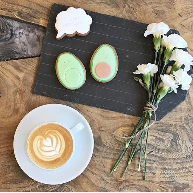 C o f f e e This is what we'd like to be doing right now! ️ : @londoncoffeeshops