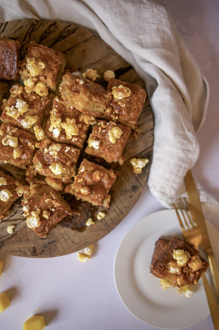 Mango Caramel Popcorn Blondies Recipe