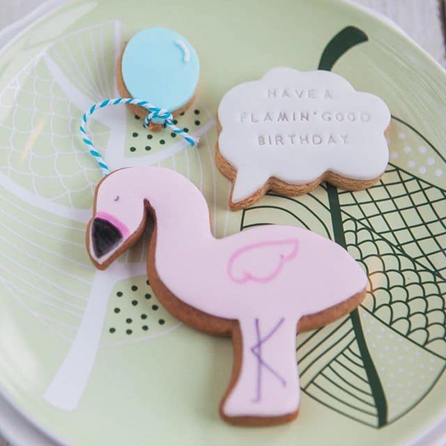 flamingo biscuit set, pun biscuits, alternative gift idea, birthday biscuits