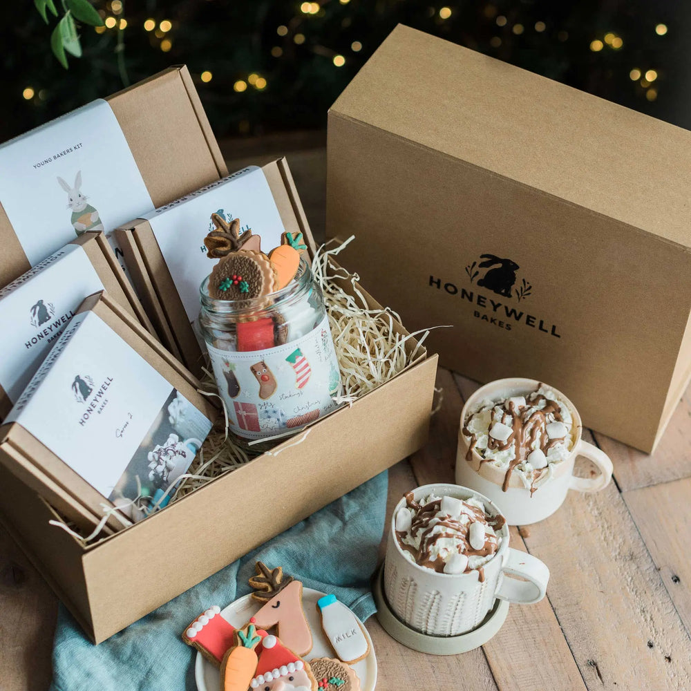 Christmas Eve Hamper. Includes delicious baking kits, biscuits and hot chocolate kits