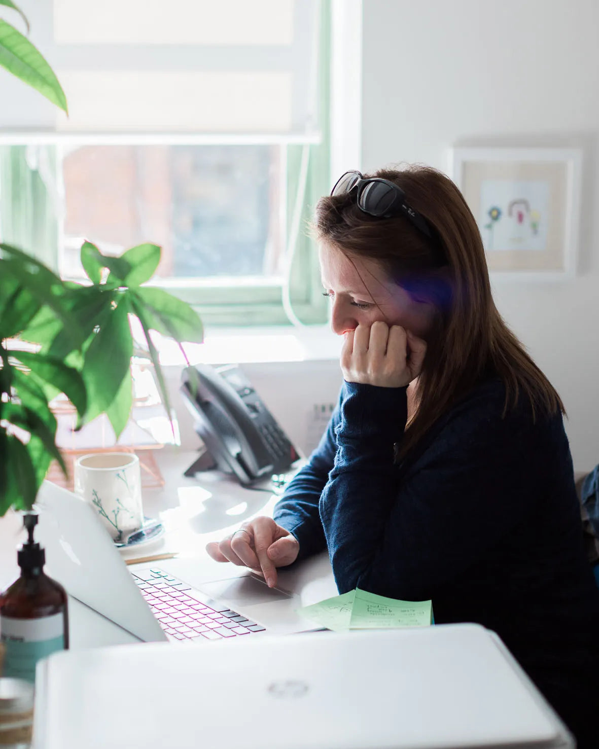 Honeywell Bakes customer service, a real person who understands your orders answering the phone and emails