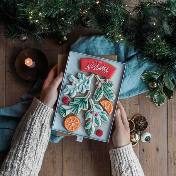 Christmas Garland Biscuit Gift