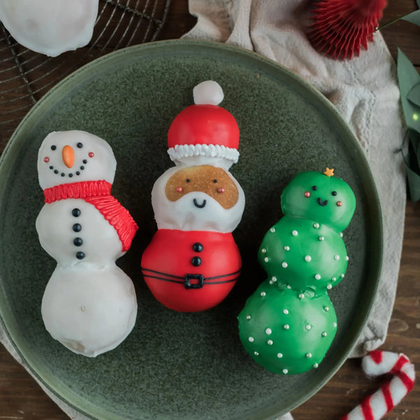 Christmas Iced Bun Baking Kit