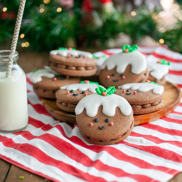 Cute Christmas Pudding Cookie Kit