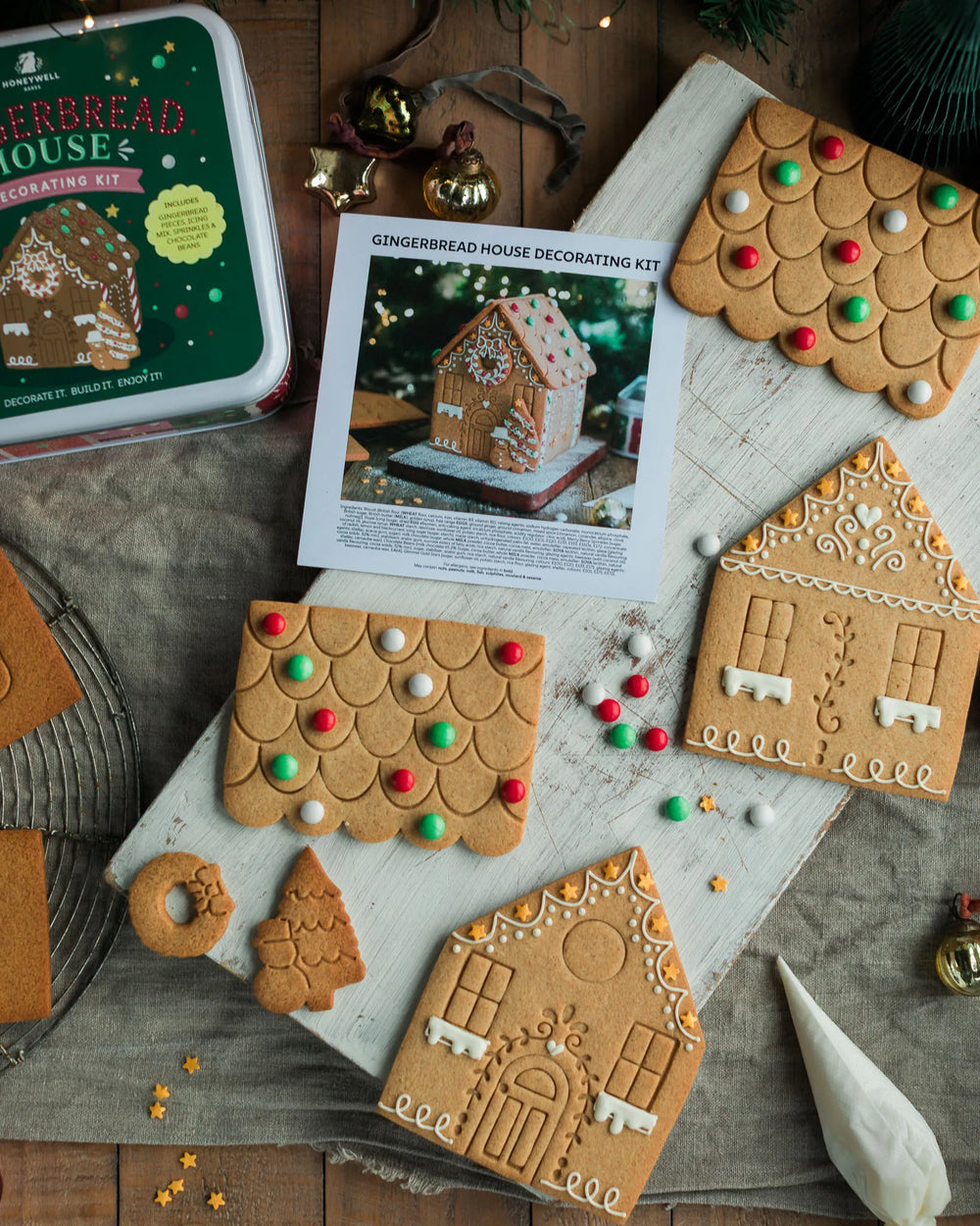 Honeywell Bakes Gingerbread house decorating kit with pre baked gingerbread house, icing and festive sprinkles