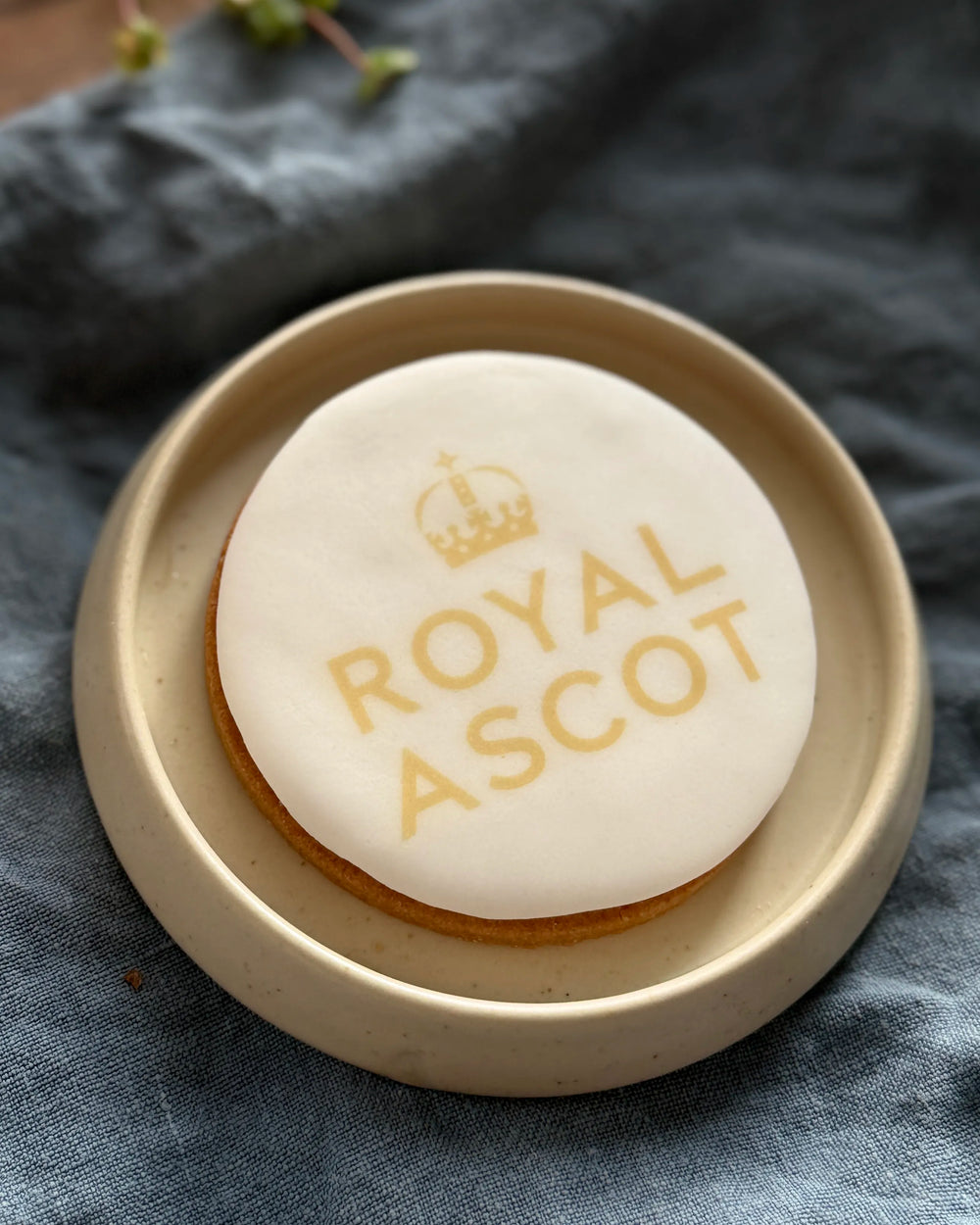 Custom printed logo biscuits | Circle