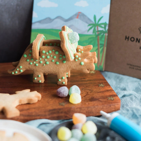 Build Your Own 3D Biscuit Dinosaur - Honeywell Bakes