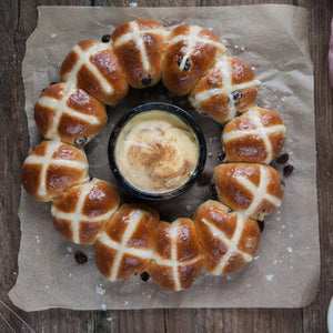 hot cross bun wreathe