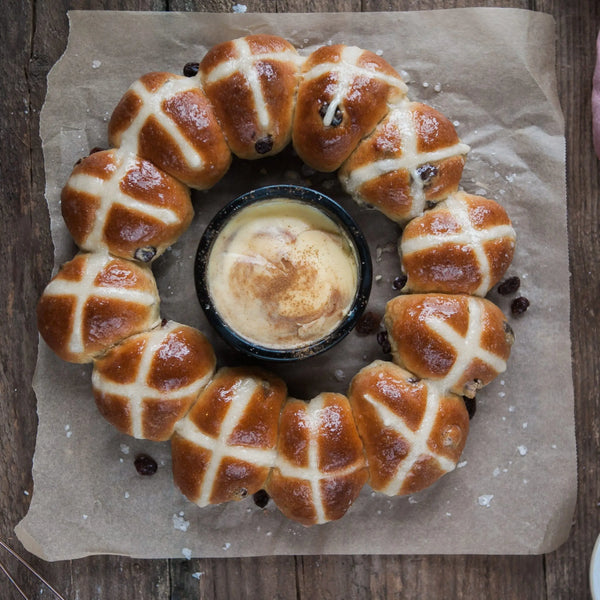 hot cross bun wreathe